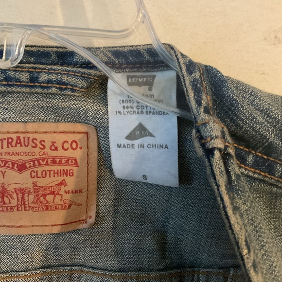 Vintage Levi’s Women’s Denim Halter Vest Shirt Top Christmas Gift  sz 8 Like New - Picture 3 of 6